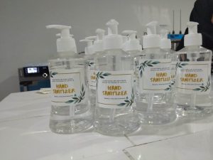 Sikapi Covid-19 Dosen Farmasi UAA Buat Hand Sanitizer Standar WHO