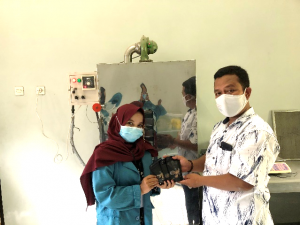 Edukasi Pengoperasian Cabinet Dryer untuk Pengembangan Kewirausahaan Gula Jawa di Dusun Kabrokan Kulon, Sendangsari, Pajangan, Bantul